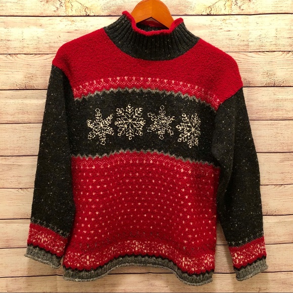 Jones New York Sweaters - Christmas Jones NewYork Sport Knit Sweater sz. Sm